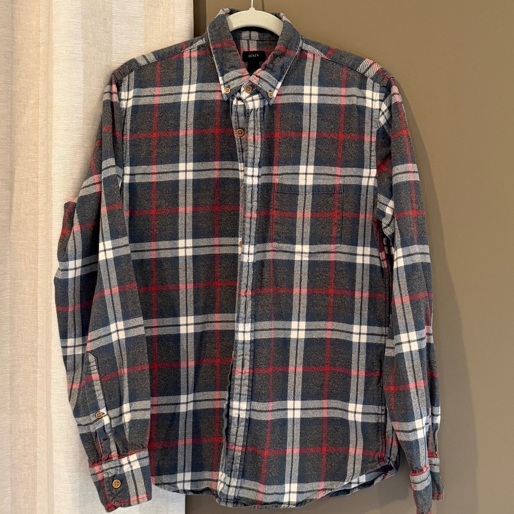J. Crew Men's Gray & Red Plaid Slim Flannel Long Sleeve, Size Medium
